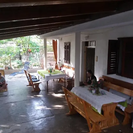 Pansion Ancora Bed & Breakfast *