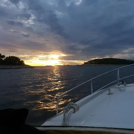 Bed & Breakfast Pansion Ancora Brodarica (Sibenik-Knin)
